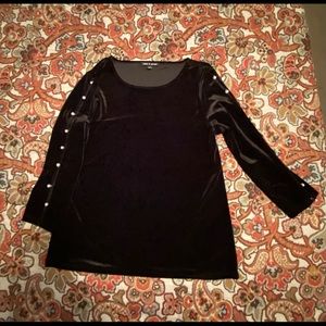 Cable & Gauge Velvet Pearl Detail Top L